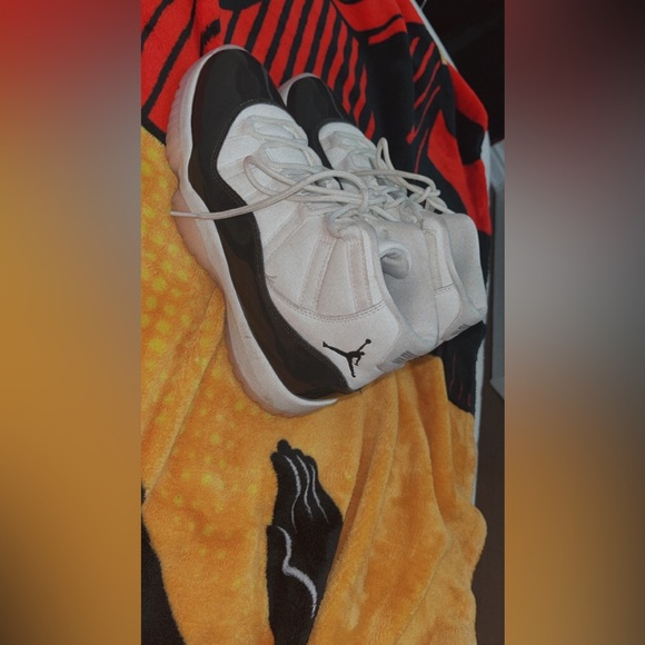 Worn 2 or 3 times size 9 women - Picture 4 of 10